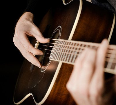 آموزش تخصصی گیتار