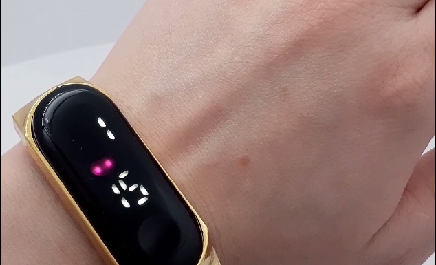 ساعت مگنتی صفحه بیضی ساعت مگنتی صفحه بیضی